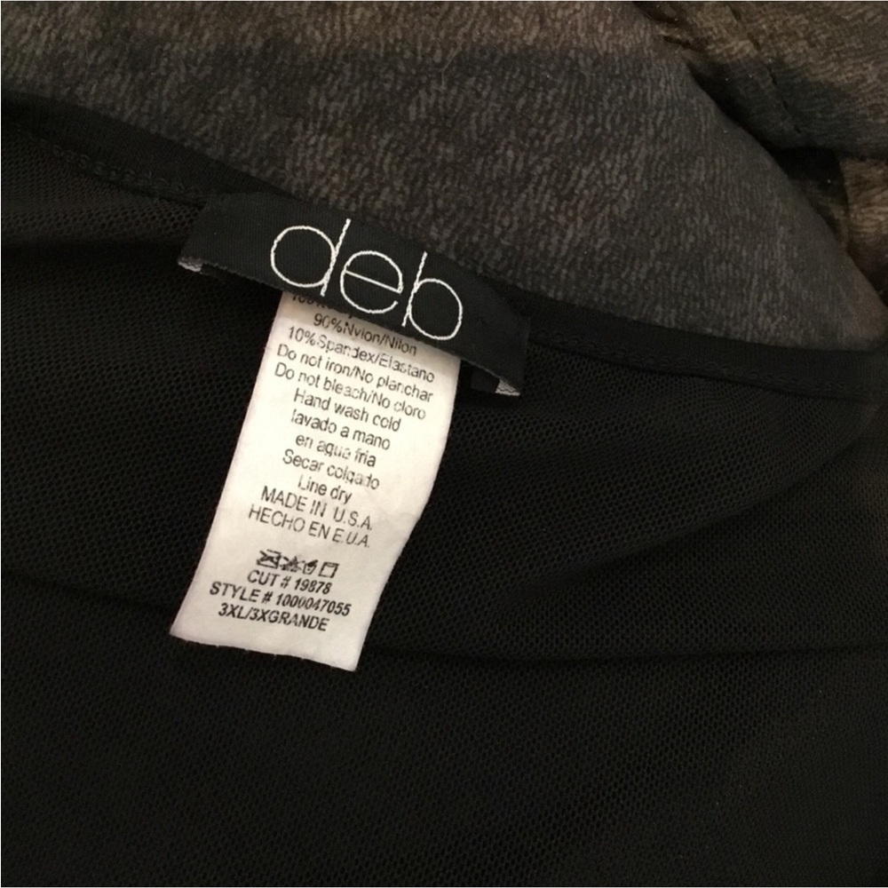 Deb hi Lo embellished hi Lo scoop neck blouse Woman’s 3X lightweight - Picture 14 of 15